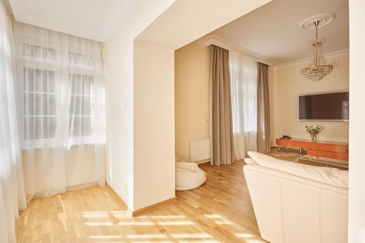 Villa Deluxe Apartments Karlovy Vary Esterno foto
